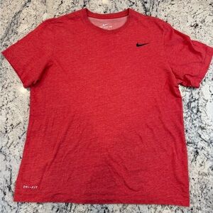 Nike Dri-Fit Short Sleeve Athletic Tee Medium Coral Red Workout Top